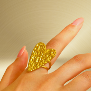 Bague AMOUR, collection JARDIN SECRET par AIFEE Jewelry. www.aifee-jewelry.com