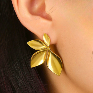 Boucles d'oreilles IRIS, collection JARDIN SECRET par AIFEE Jewelry. www.aifee-jewelry.com. www.aifee-jewelry.com