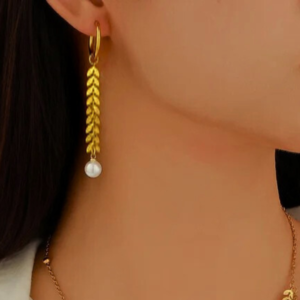 Boucles d'oreilles YASMINE, collection NUEE DE PERLES par AIFEE Jewelry. www.aifee-jewelry.com